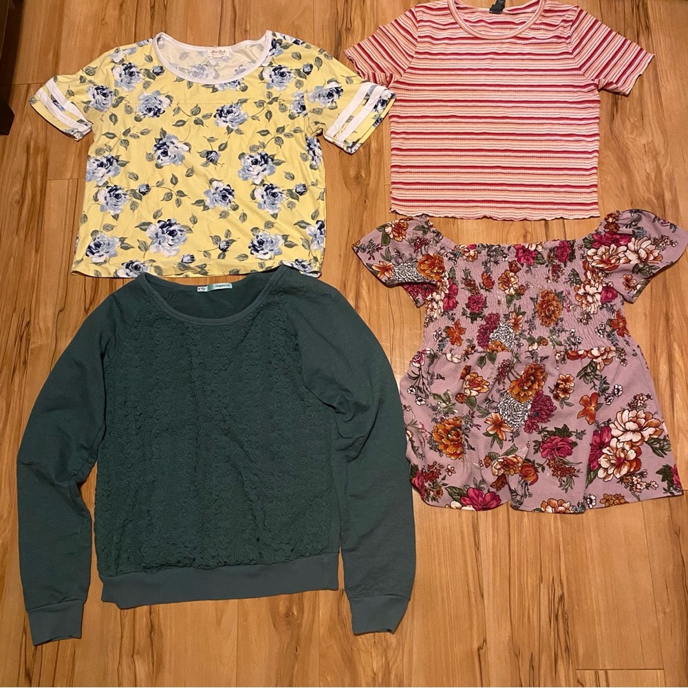 Junior’s Medium Shirt Bundle